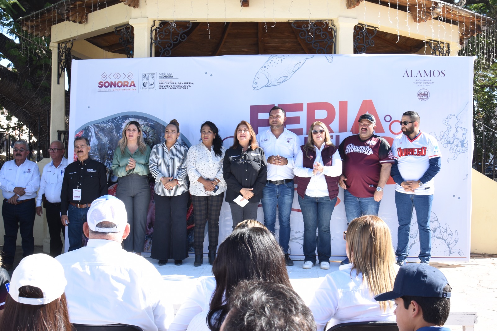 Gobierno de Sonora realiza con éxito la “Feria del Mar en Álamos”